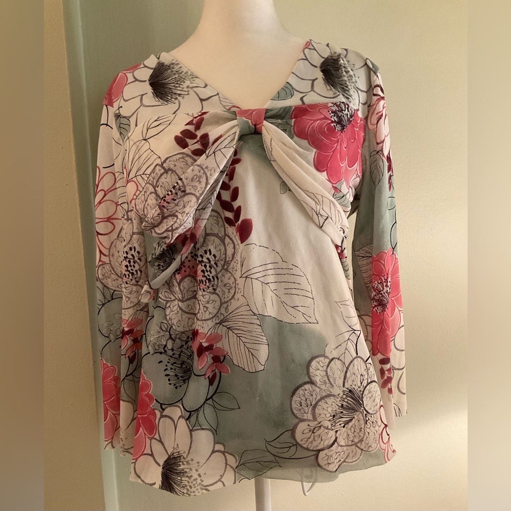 Bandolino Pink & Green Floral Long Sleeve Top Large